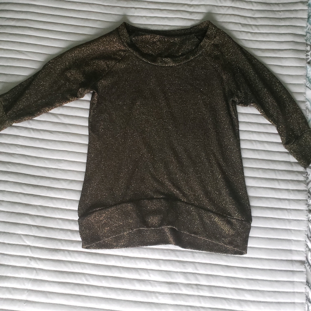 Black and gold top